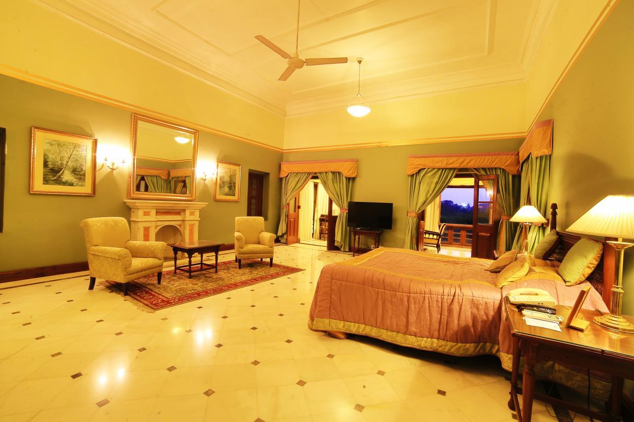 Superior King Suite