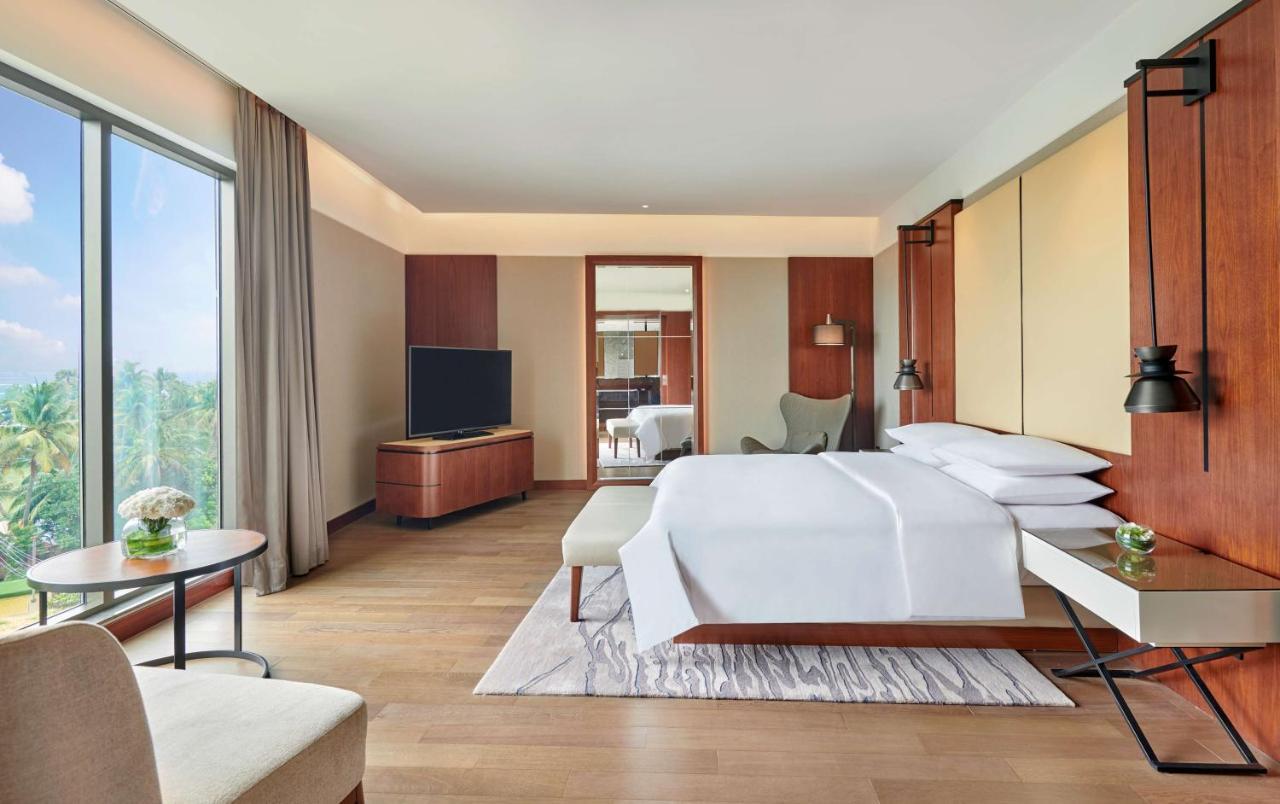 Grand Executive Suite