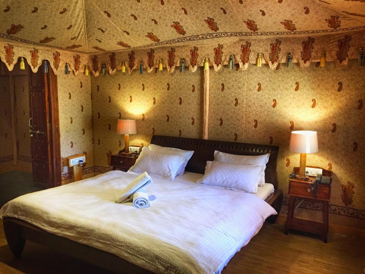 Double Room with Garden View,800048571:JPEG
