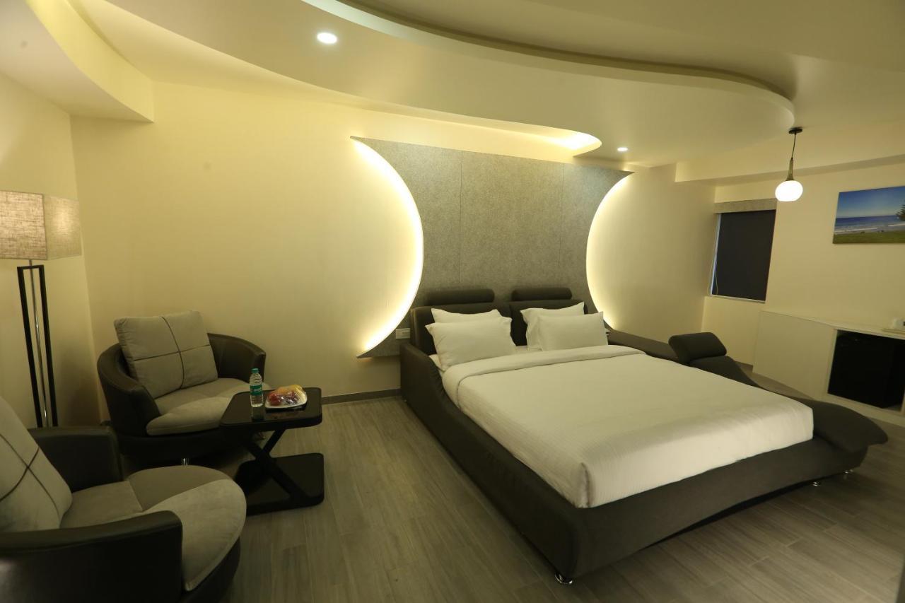 Queen Suite