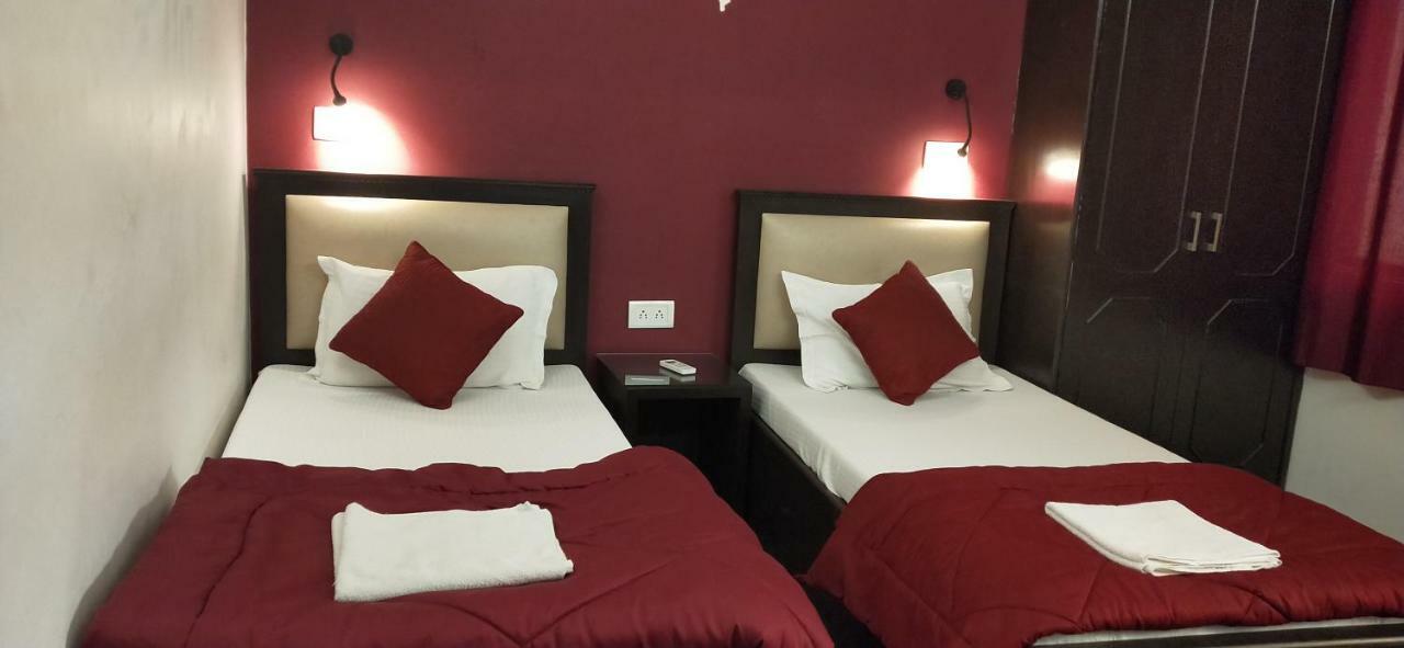 Deluxe Twin Room,789390411:JPEG