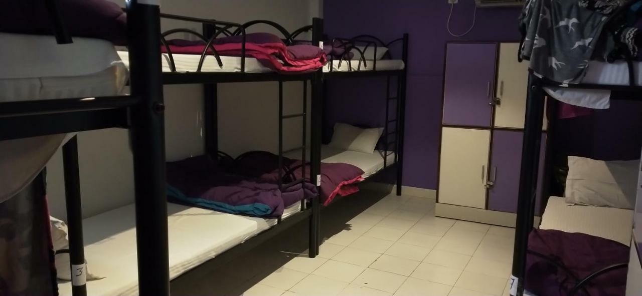 Bed 8-Bed Mixed Dormitory Room