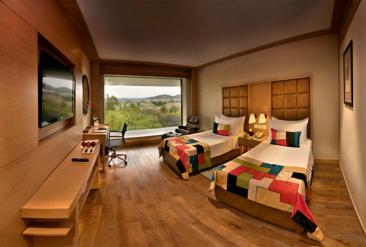 Premier Twin Room