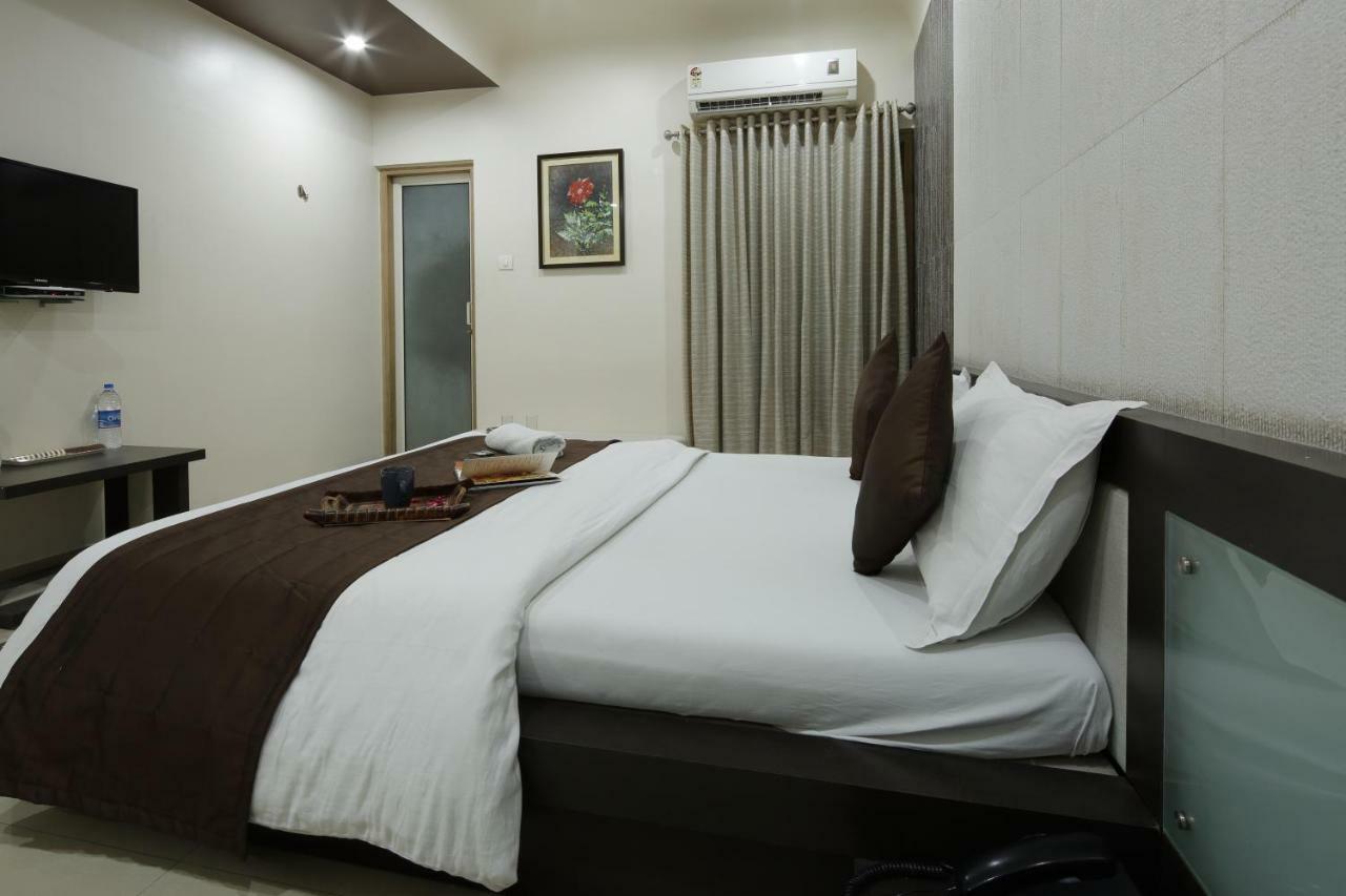 Super Deluxe Double Room