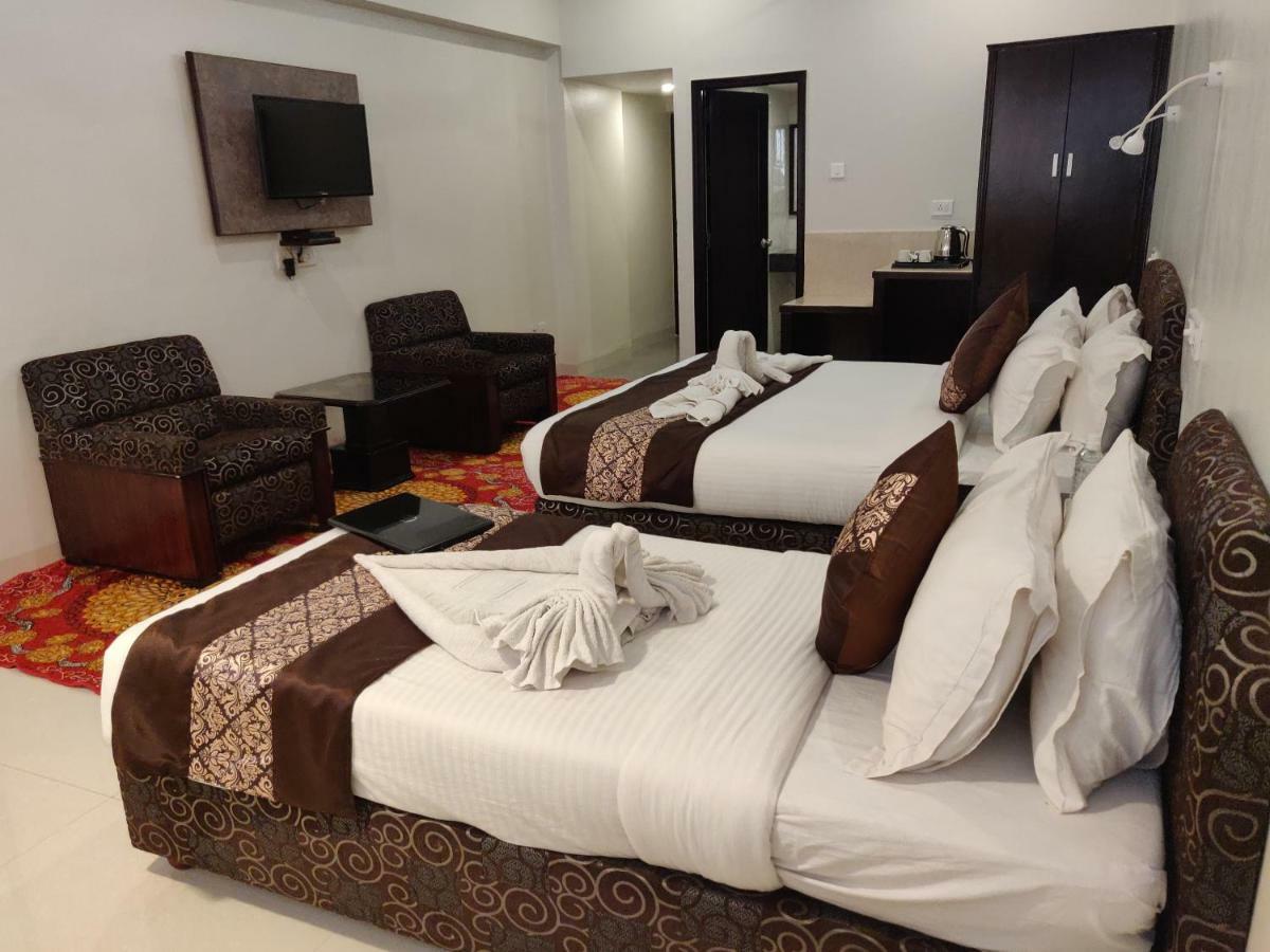 Superior Triple Room