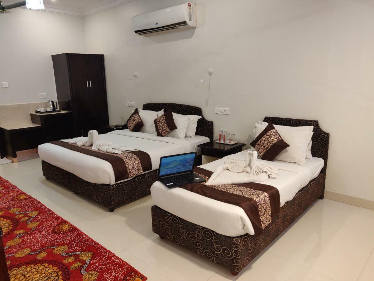 Superior Triple Room