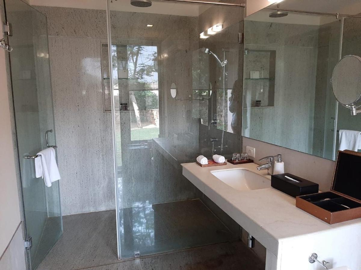 Luxury Garden Spa Villa