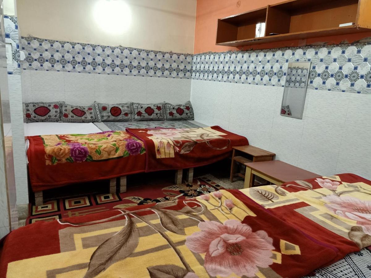 8-Bed Mixed Dormitory Room