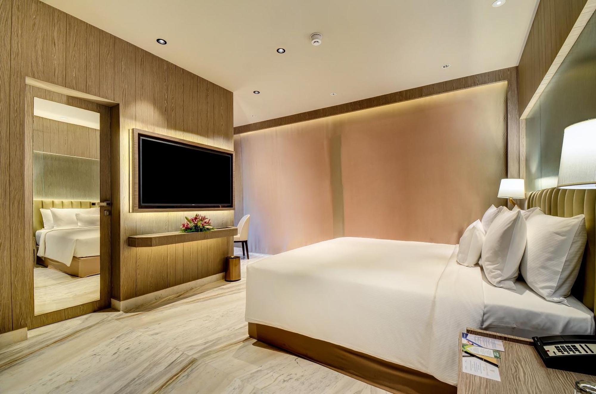 Executive Room,965343109:JPEG