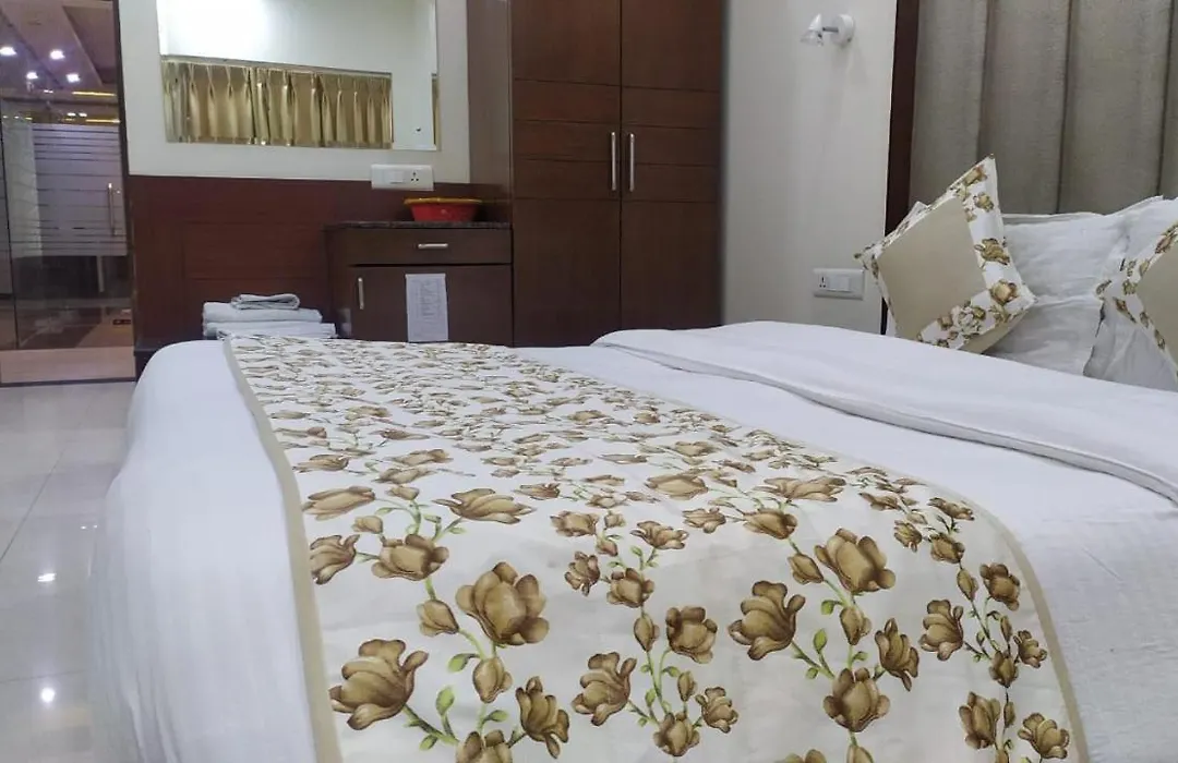 Hotel Park Royal-1