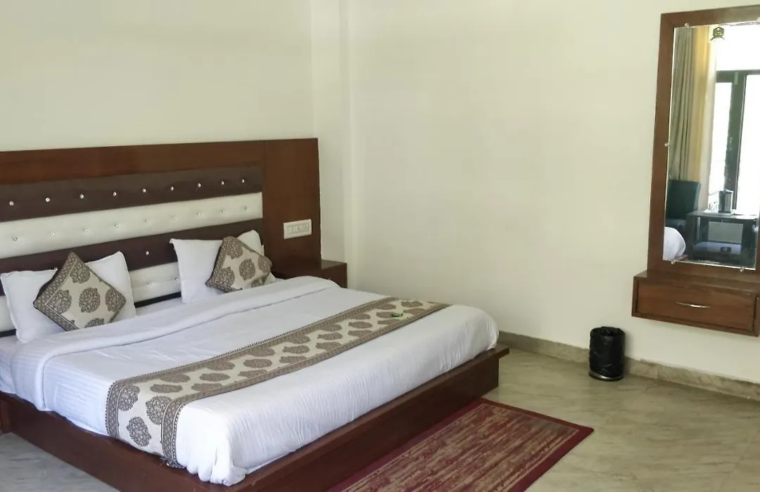 Hotel Vansh-1
