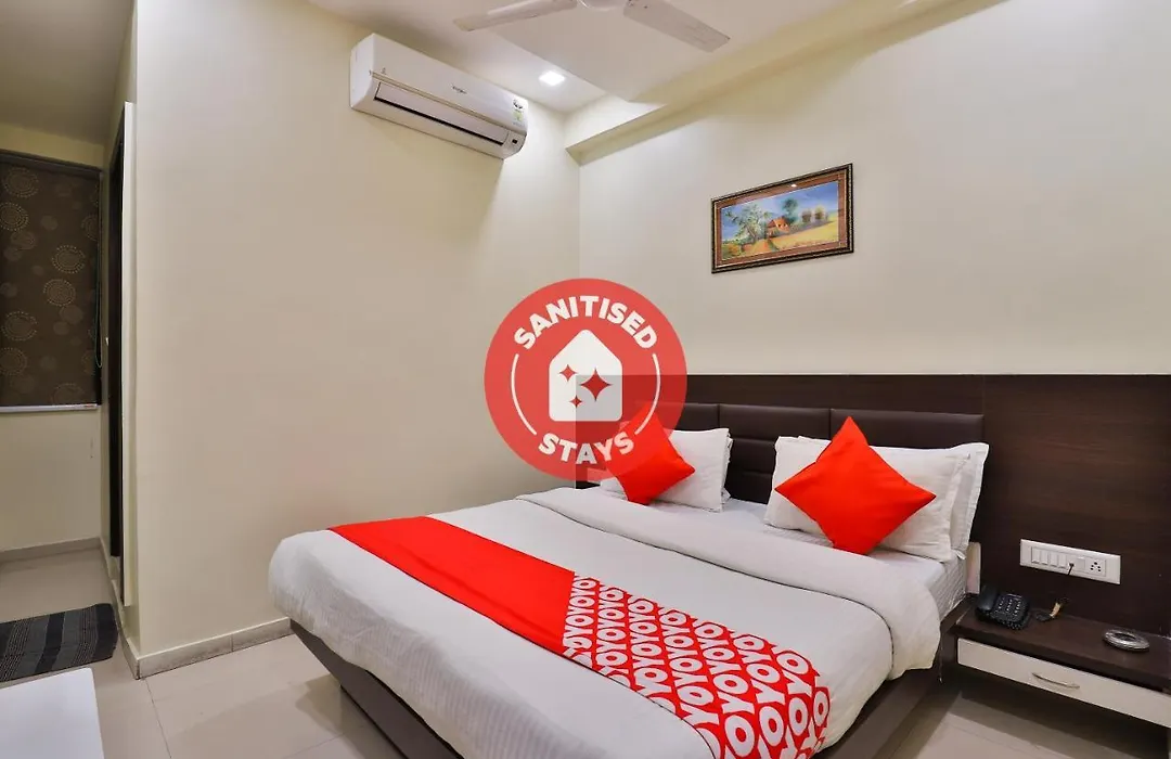 Oyo 11985 Hotel Khushboo-1