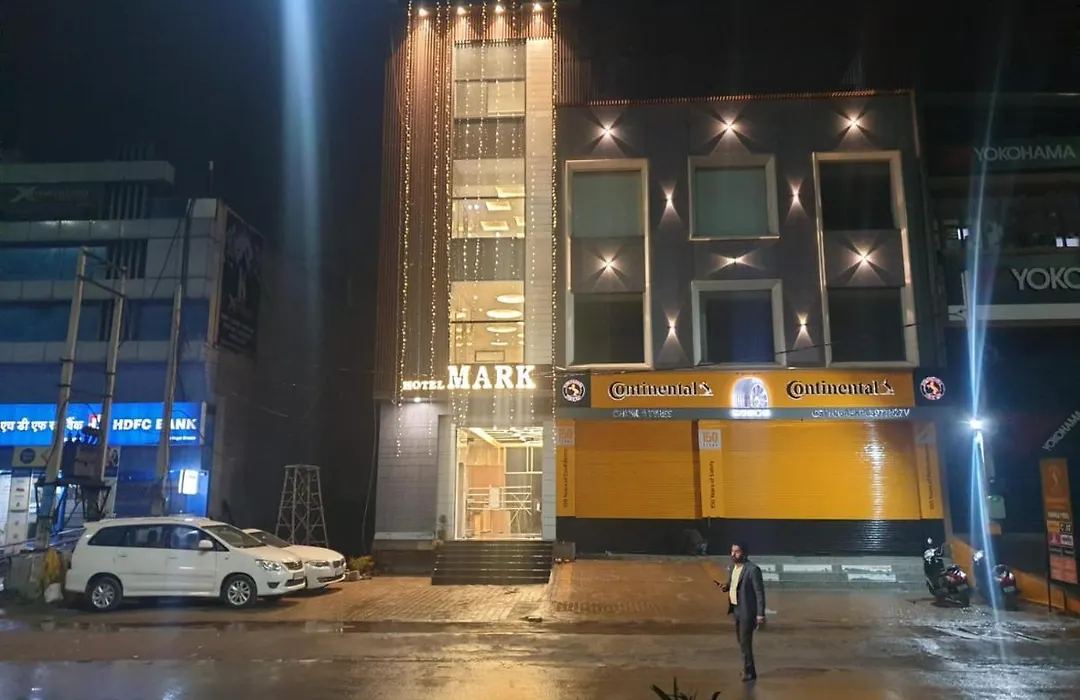 Hotel Mark-1