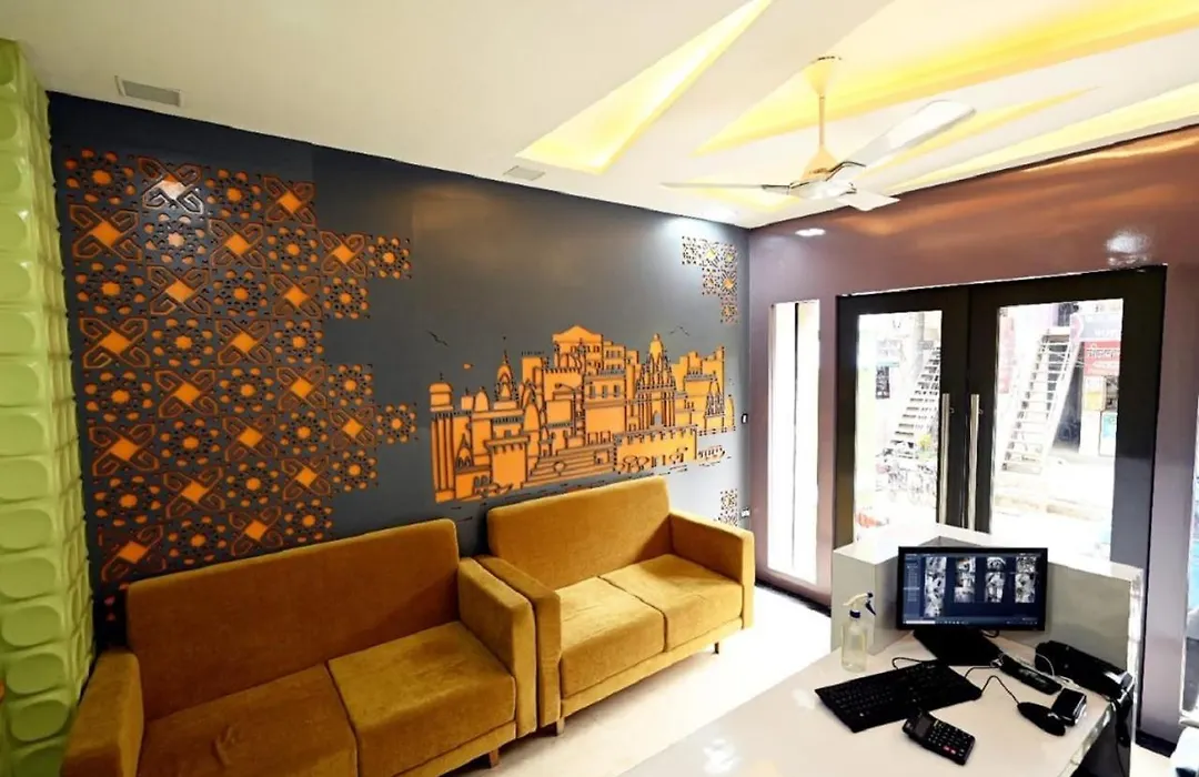 Hotel Prago By Green Deer Varanasi-1