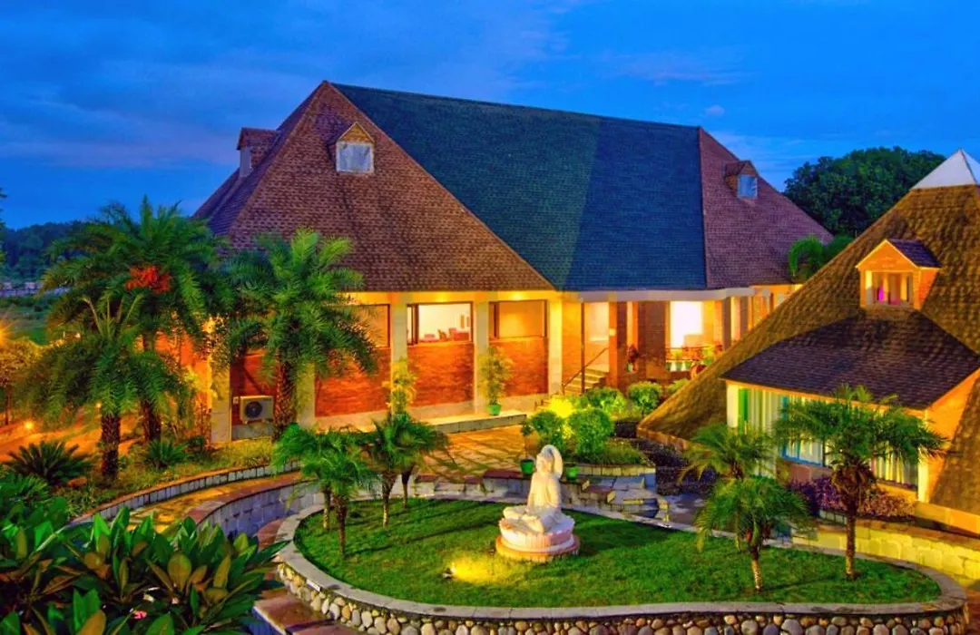 Pyramid Home Divine - A Wellness Resort-1