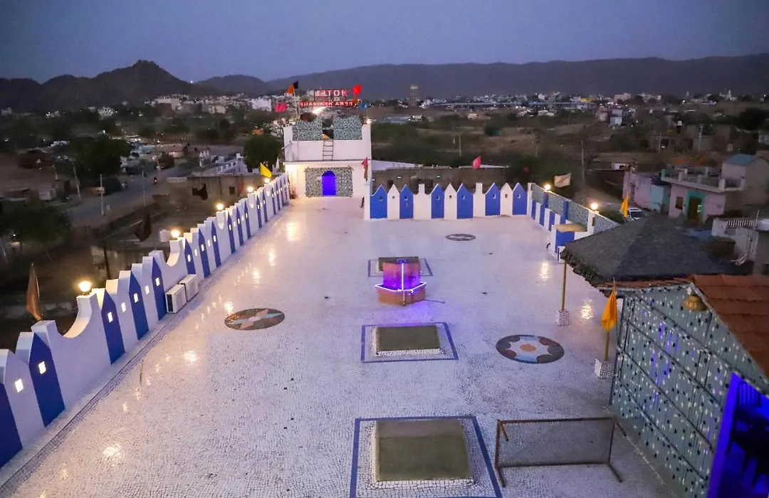 Hotel Meera Heritage-1