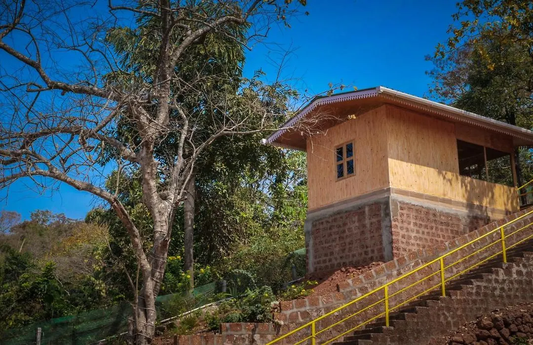 Santanas Wooden Cottages-1