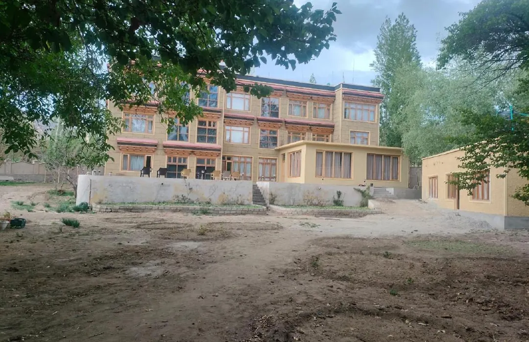 Hotel Alpine Ladakh-1
