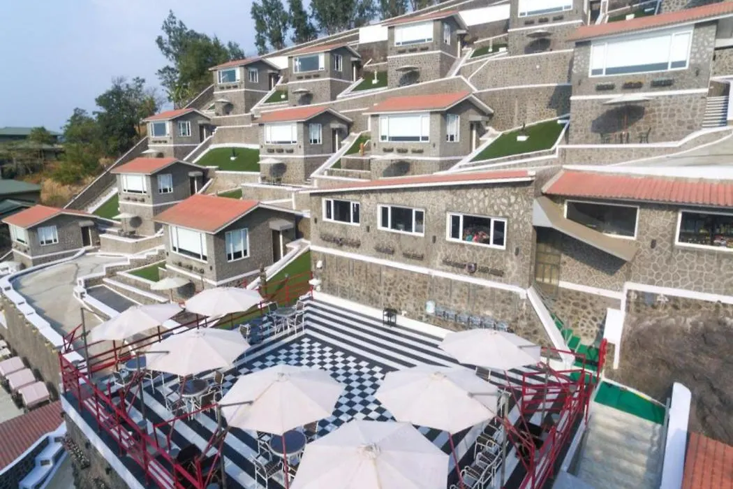 360 South, Khandala-1