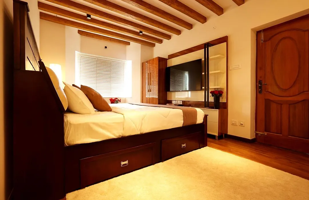 Green Wood Hill Cottage-1
