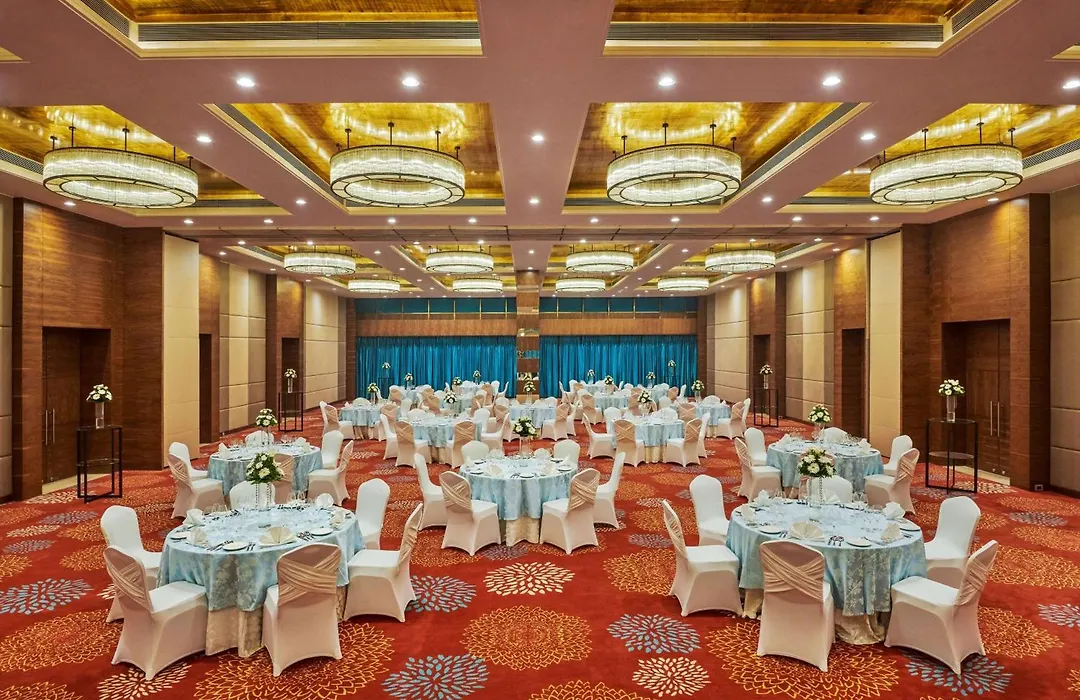 Hilton Garden Inn Lucknow-1