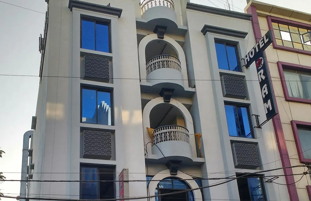 Shree Ram Hotel-1