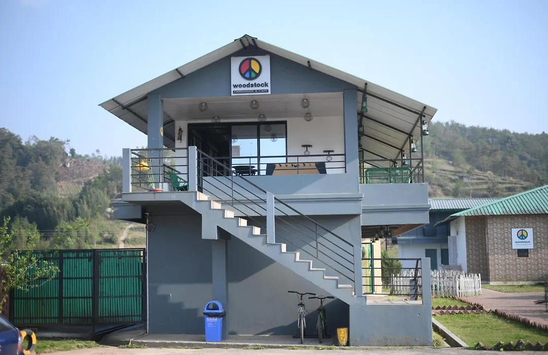 Woodstock Resort-1