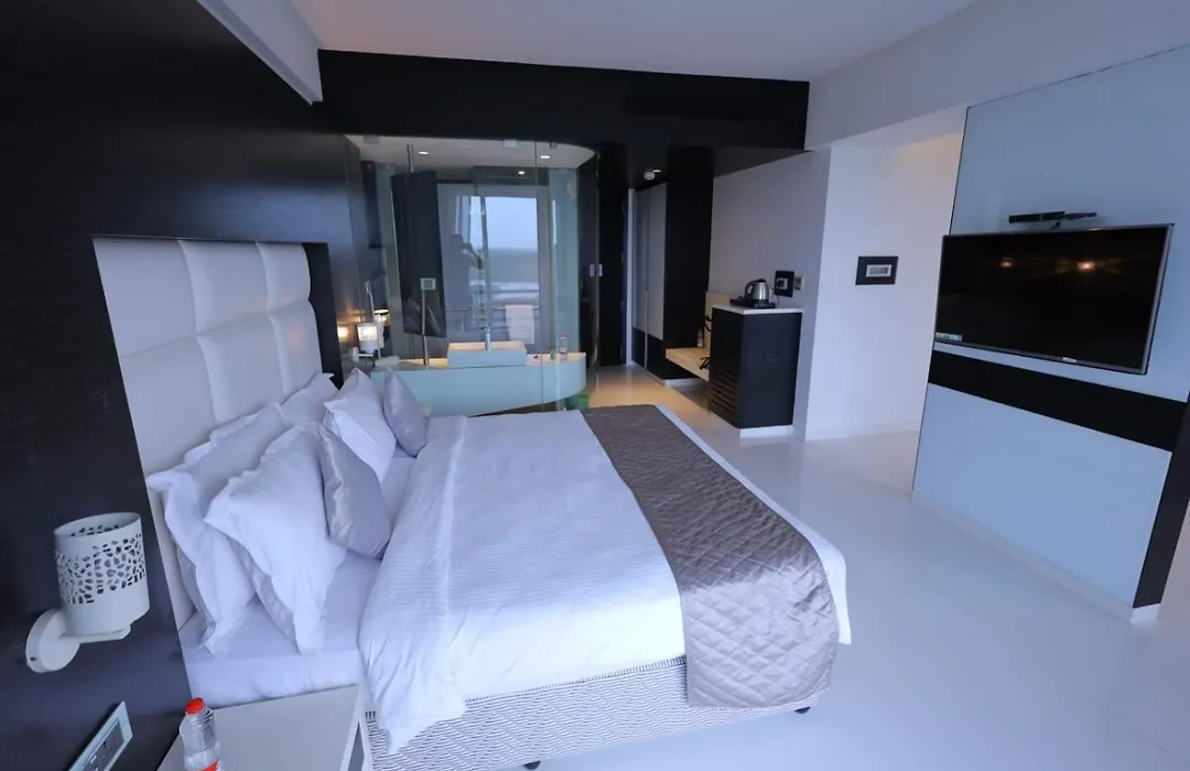 Muza Hotels-1