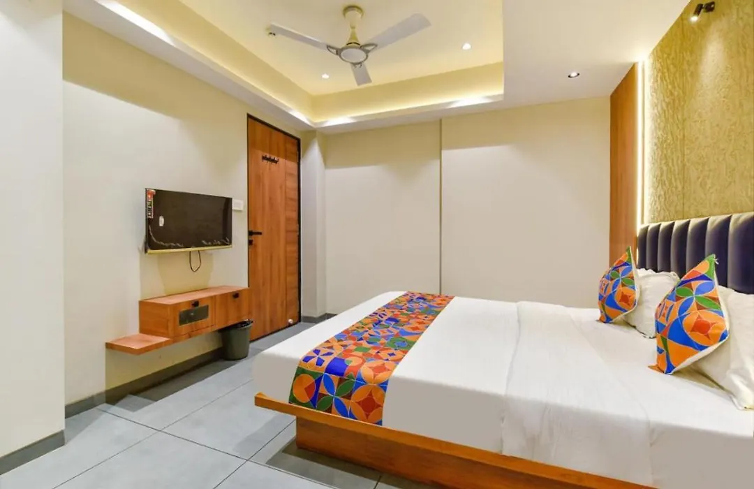 Hotel Lotus Inn-1