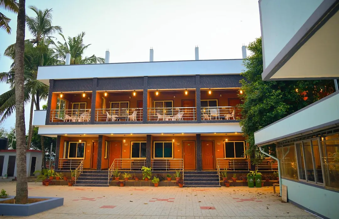 Island Dreams Resort-1