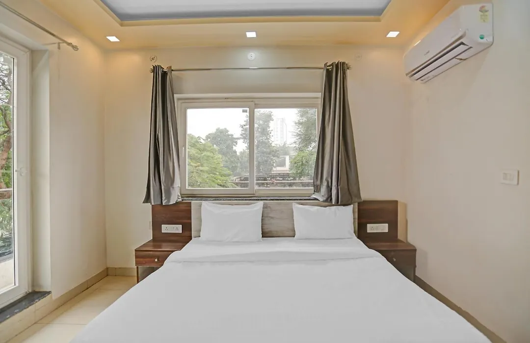 Hotel O By Oyo Expo View Near Pvr Ansal Plaza Greater Noida-1
