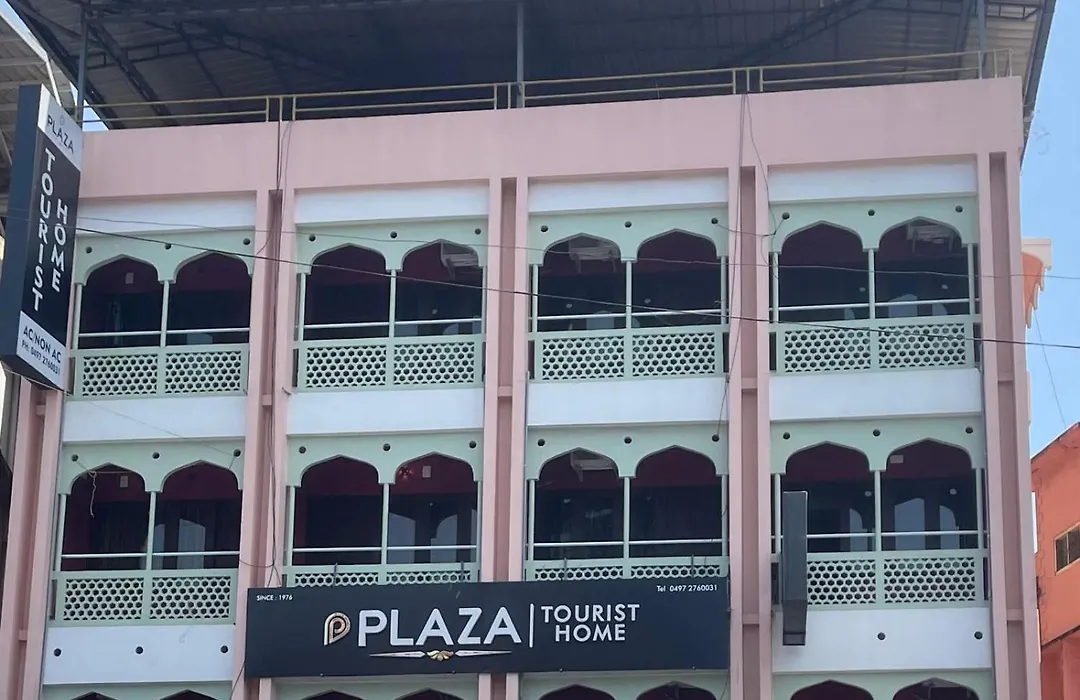 Plaza Tourist Home-1