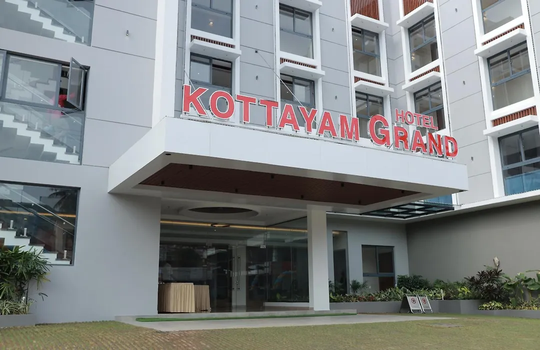 Hotel Kottayam Grand-1