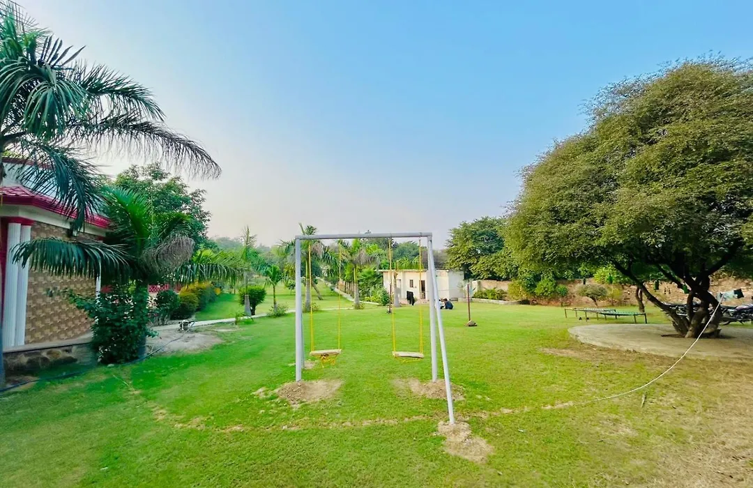 The Green Farm House-1