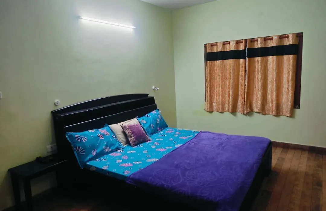 Hillview Holiday Home-1