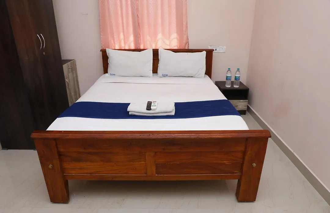 Grand Coastal Moonlight - Uthandi, Ecr-1