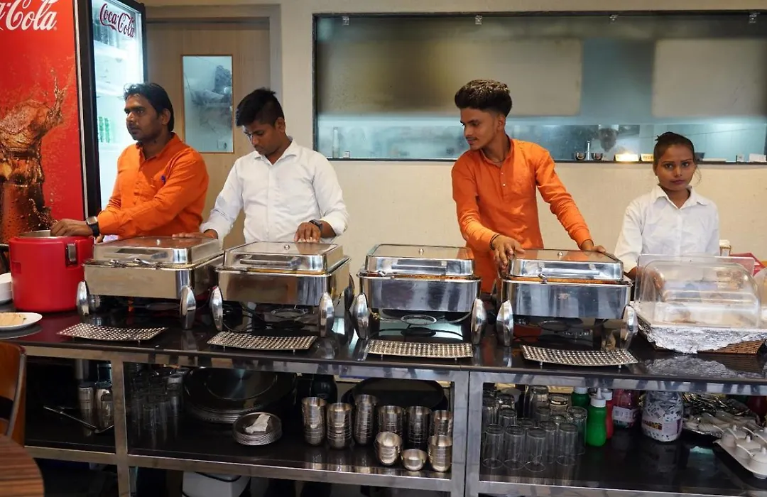 Hotel Anant Inn-1