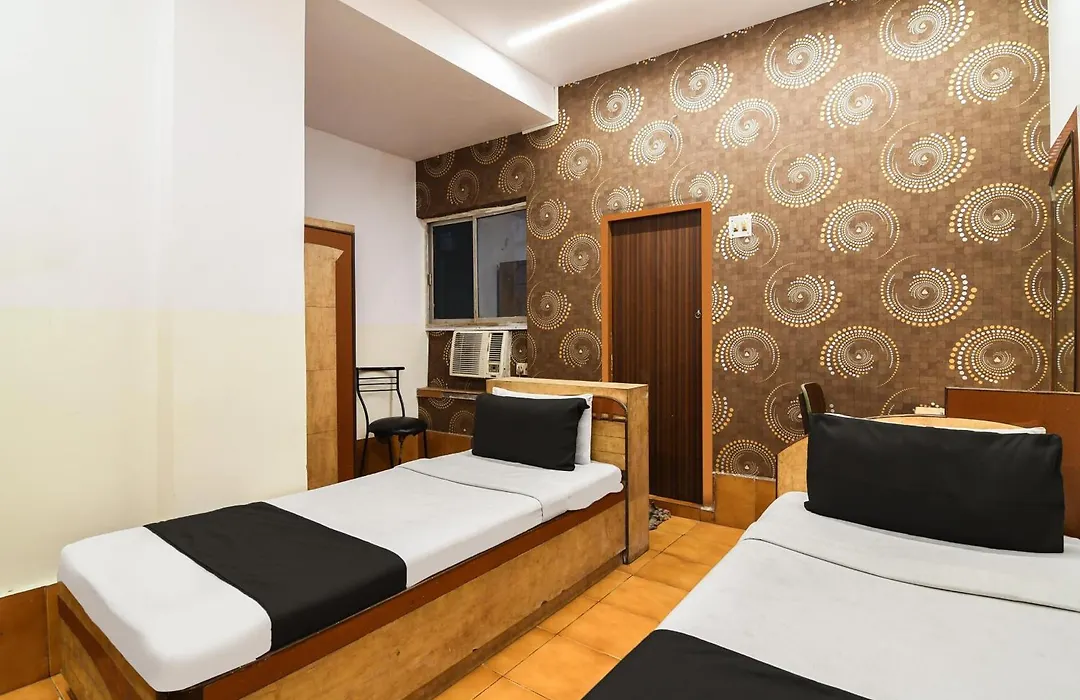 Super Hotel O By Oyo Dinar-1