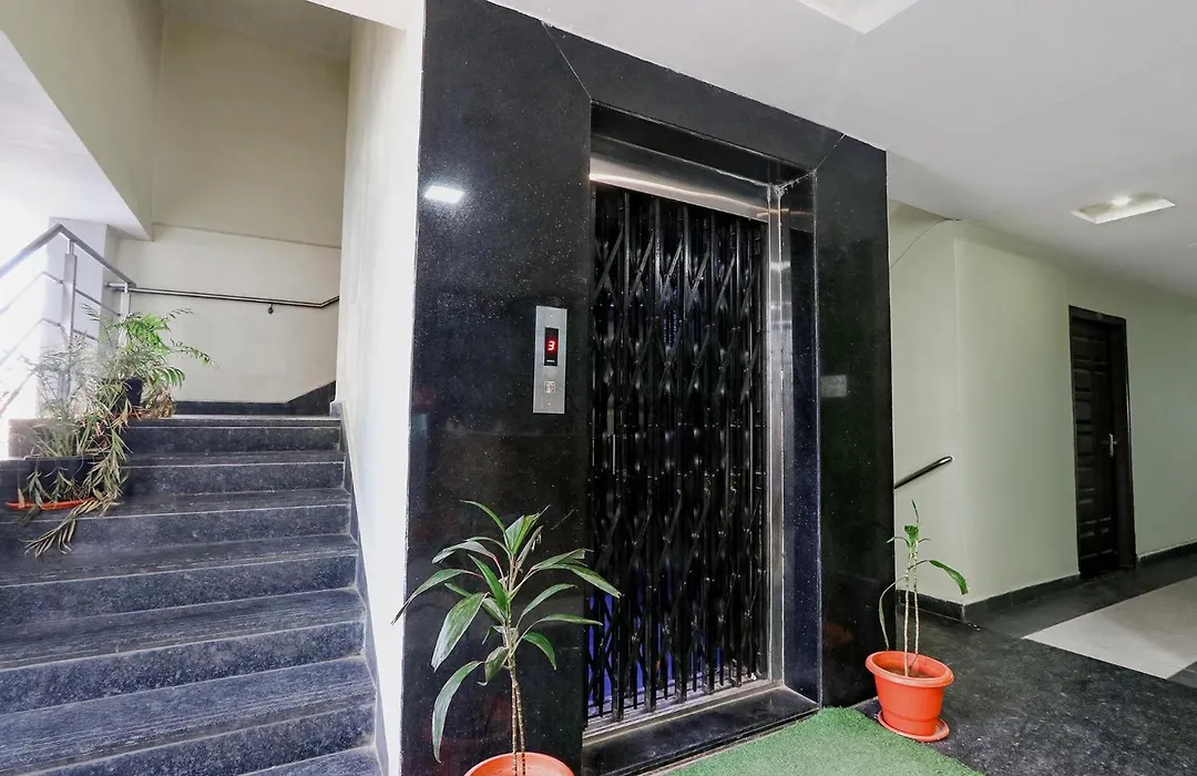 Fabhotel Galaxy Suites-1