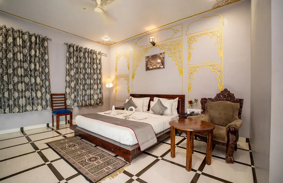 Hotel Laxmi Niwas - A Heritage Retreat-1