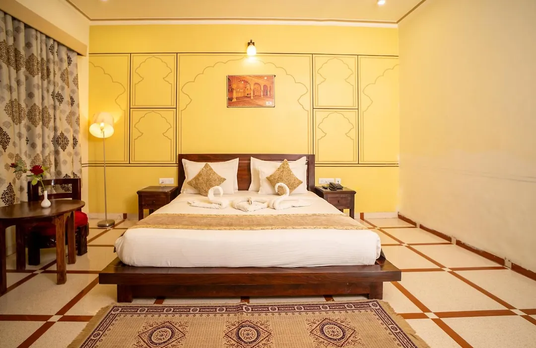 Hotel Laxmi Niwas - A Heritage Retreat-1