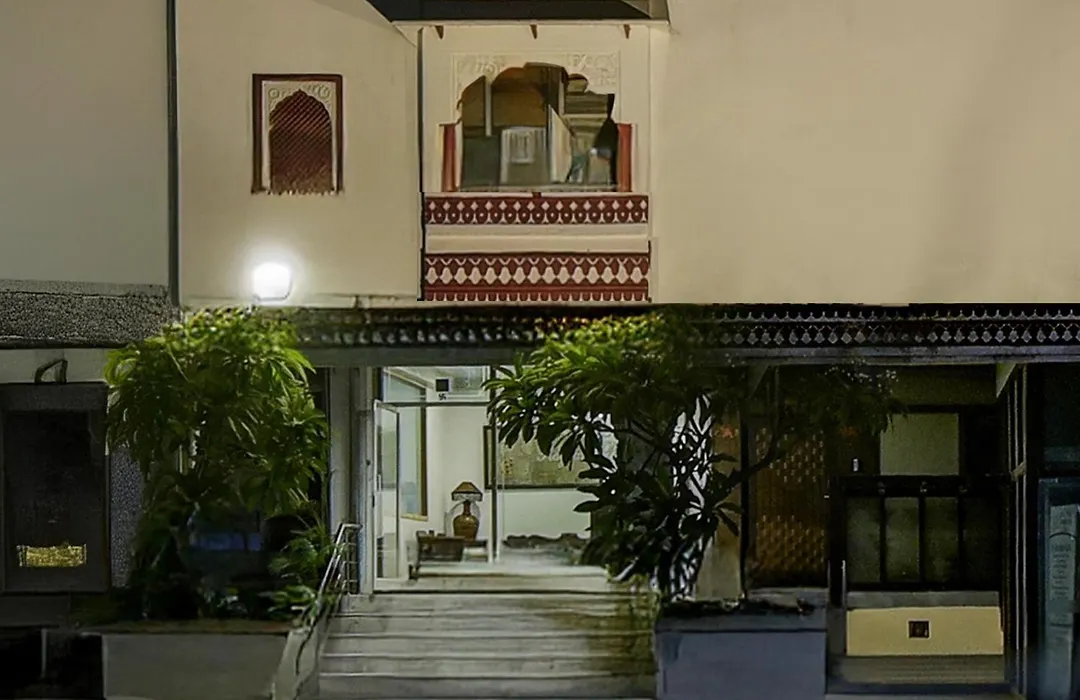 Townhouse Chandpole Metro Station Formerly Hotel Raghuraj Palace-1