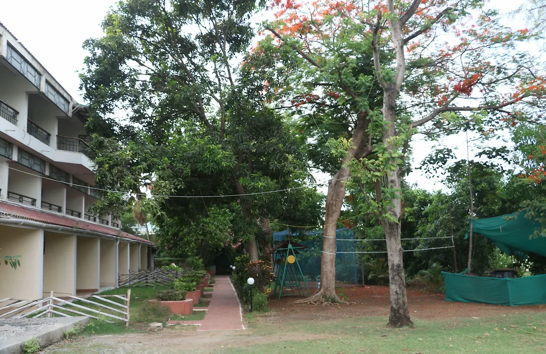 Vits Kamats Resort, Silvassa-1