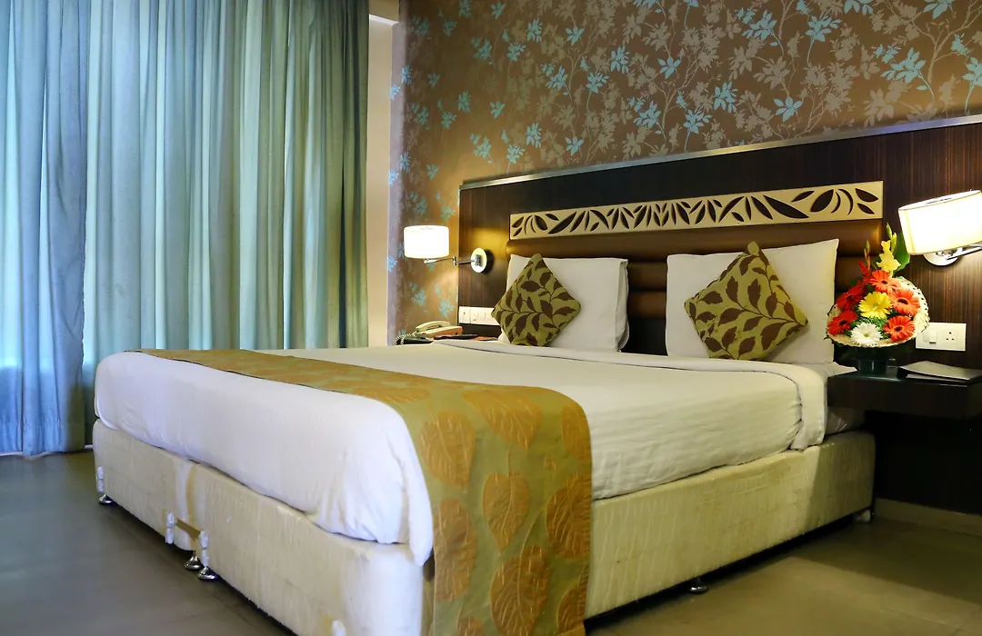 Hotel Supreme Heritage-1