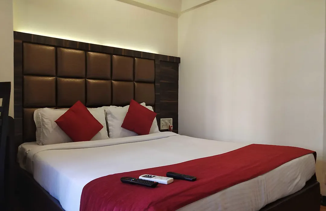 Hotel Heritage Dakshin-1