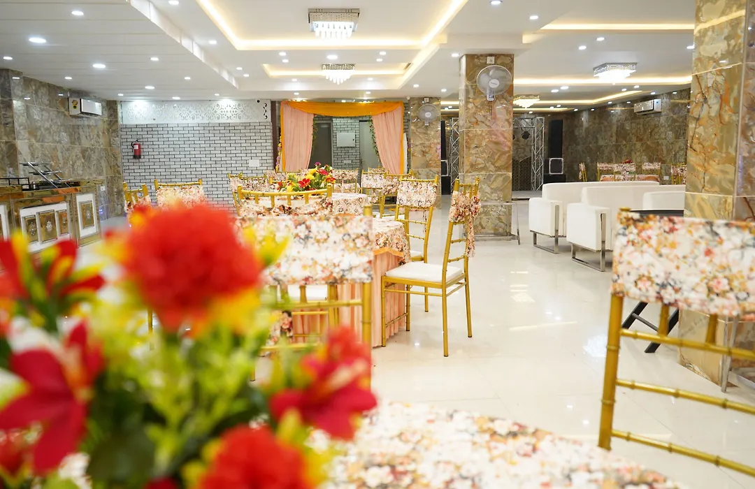 Dwelling Residency Hotel, Near India Expo Mart Centre Greater Noida-1