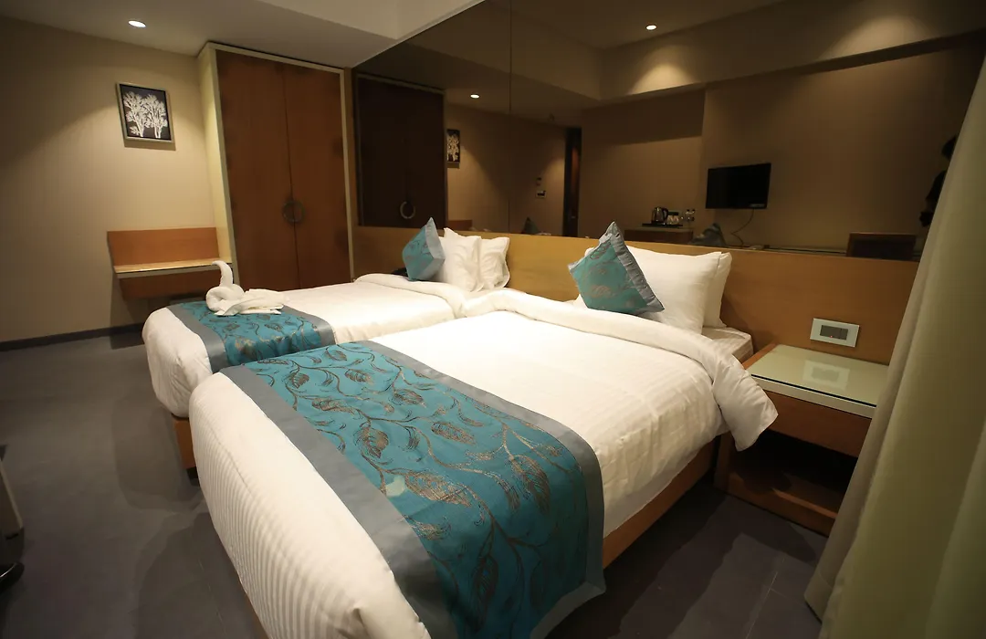 The Byke Delotel-1