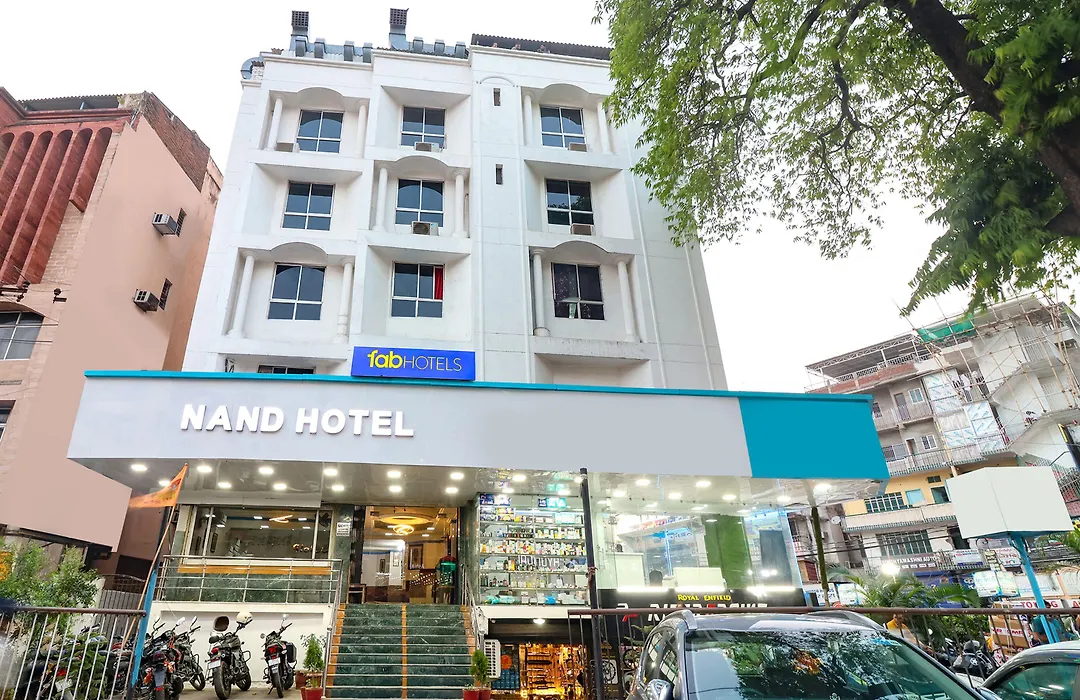 Fabhotel Nand-1