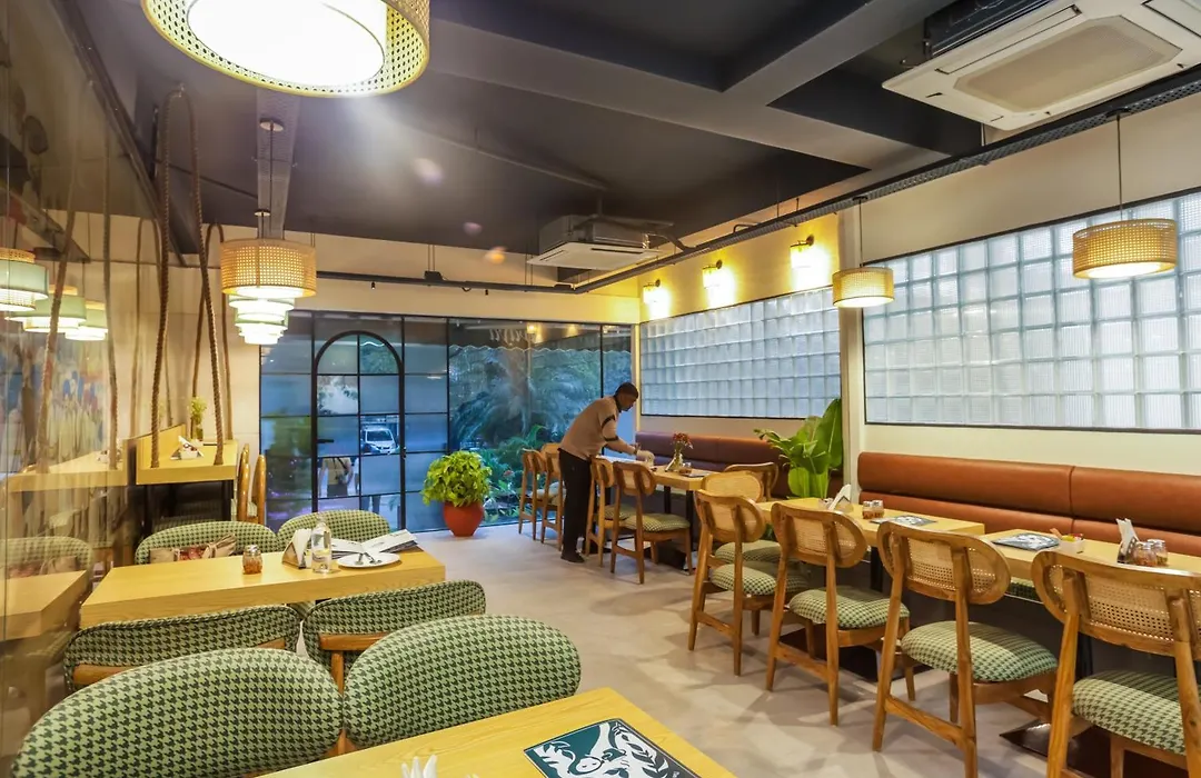 Amber Inn By Orion Hotels-1