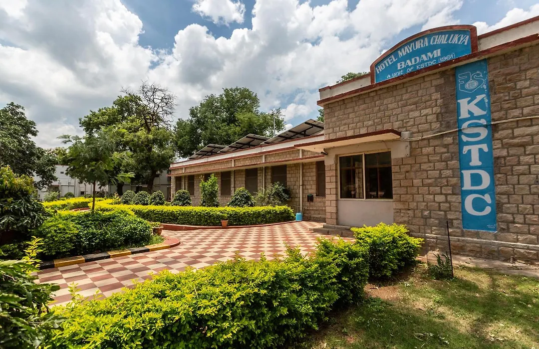 Kstdc Hotel Mayura Chalukya, Badami-1